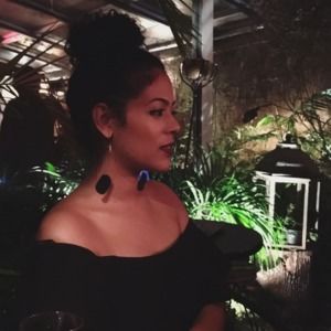 Meet your Posher, Mirelis